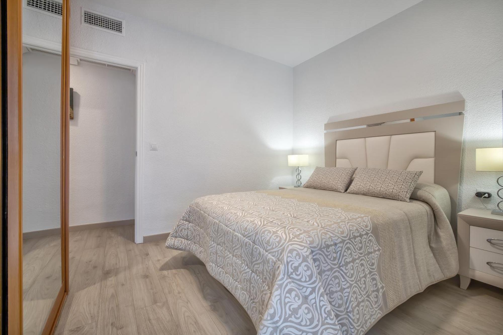 Apto Vallellano Junto Al Casco Historico & Parking Incluido Córdoba Exterior foto